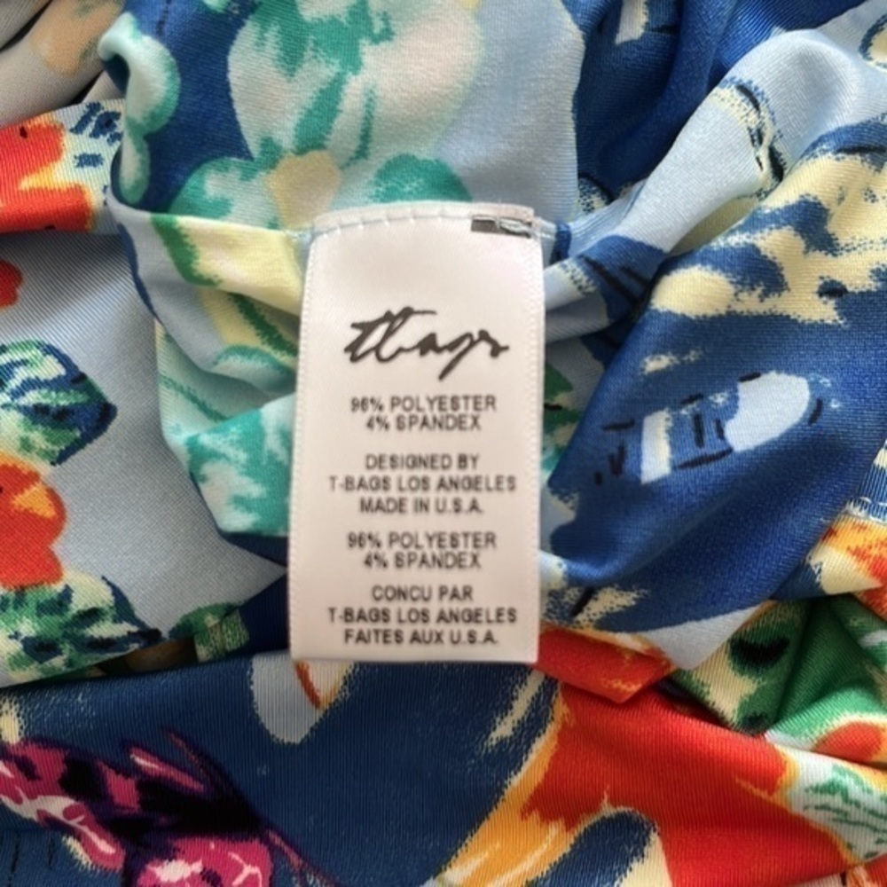 TbagsLosAngeles Bodycon beautiful floral dress - Picture 9 of 11